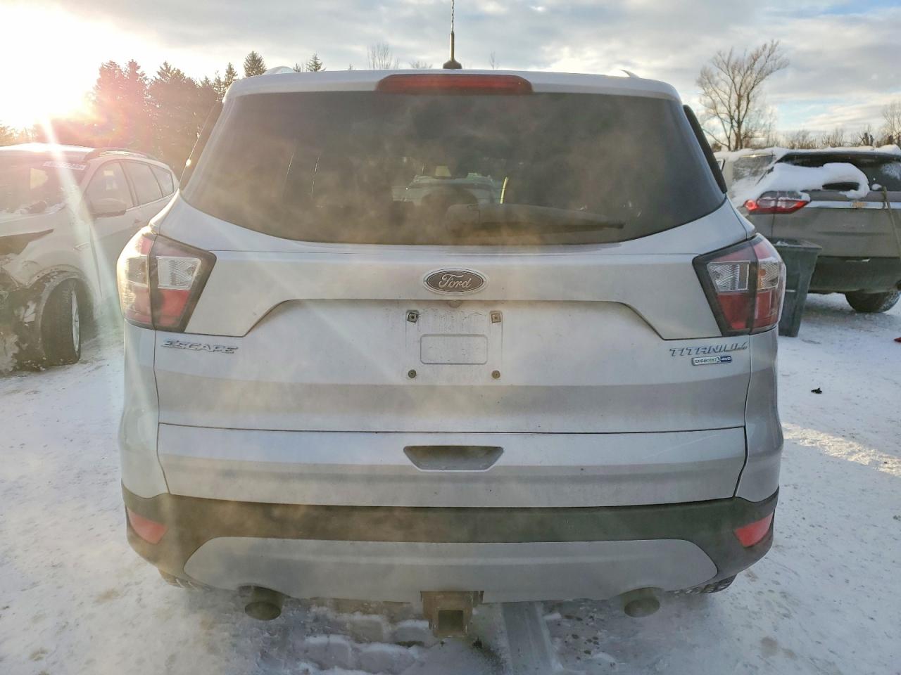 2017 FORD ESCAPE TITANIUM photo 6