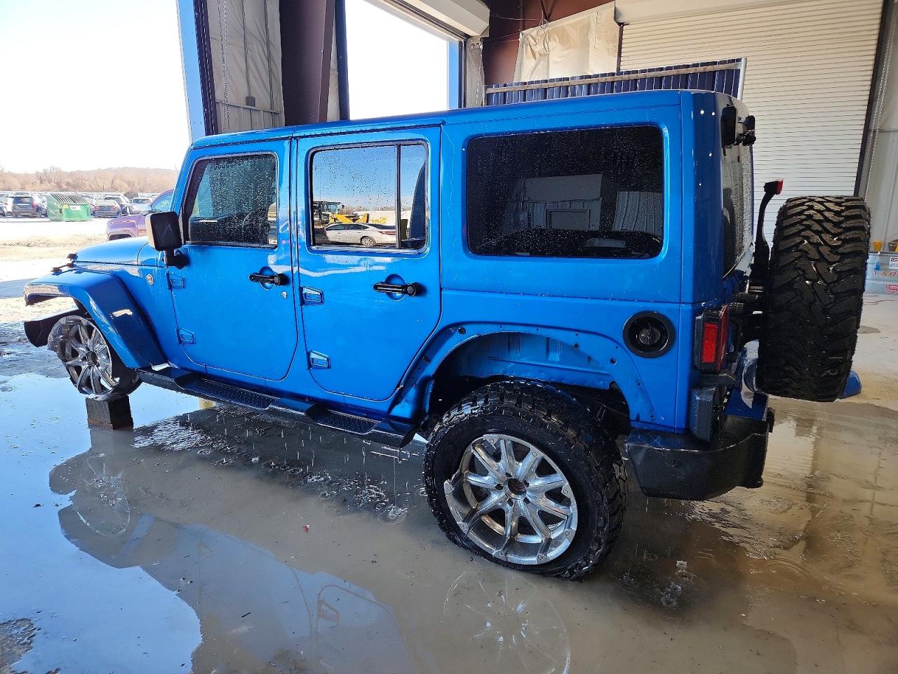 2016 JEEP WRANGLER UNLIMITED SAHARA photo 2