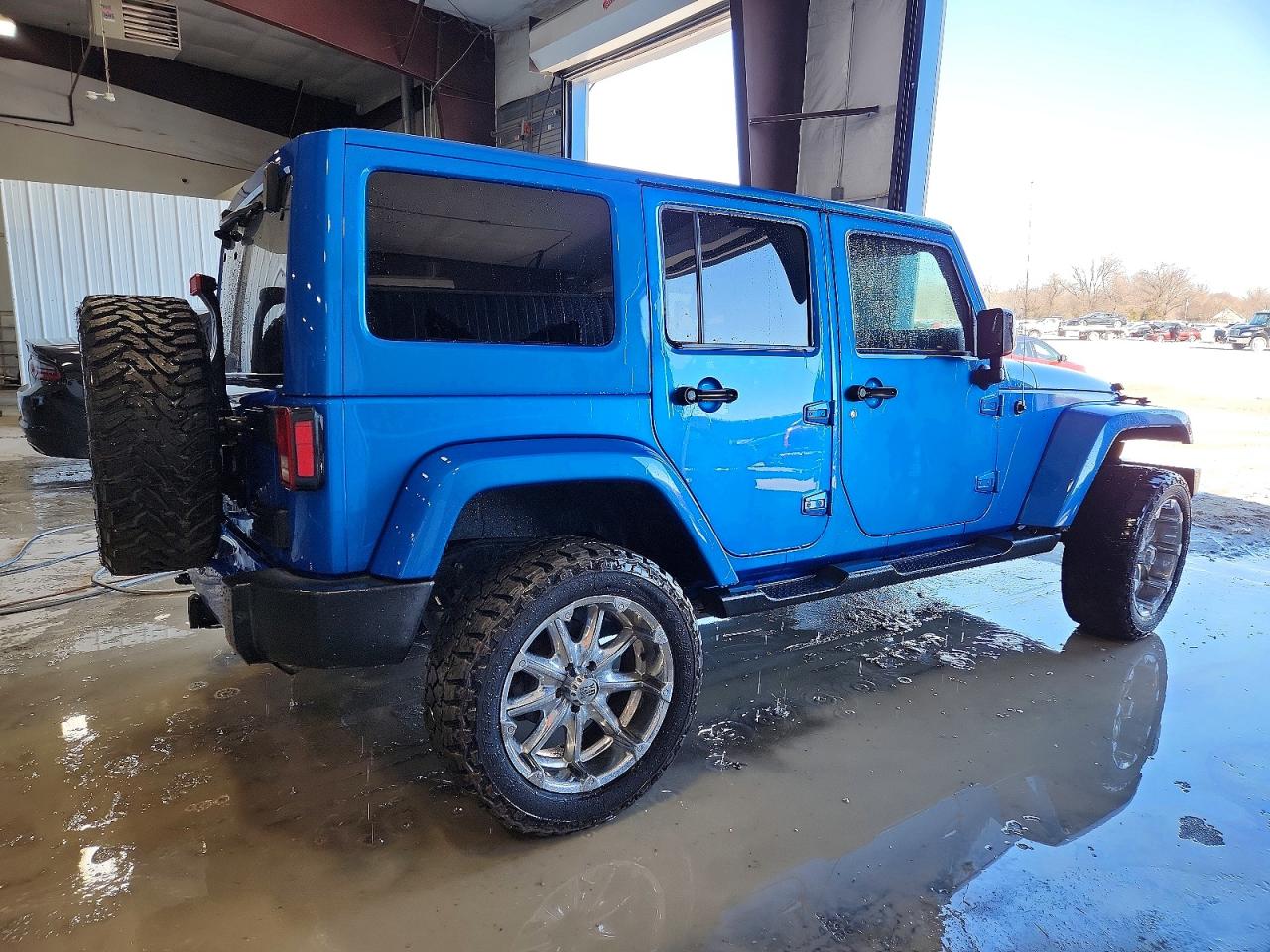 2016 JEEP WRANGLER UNLIMITED SAHARA photo 3