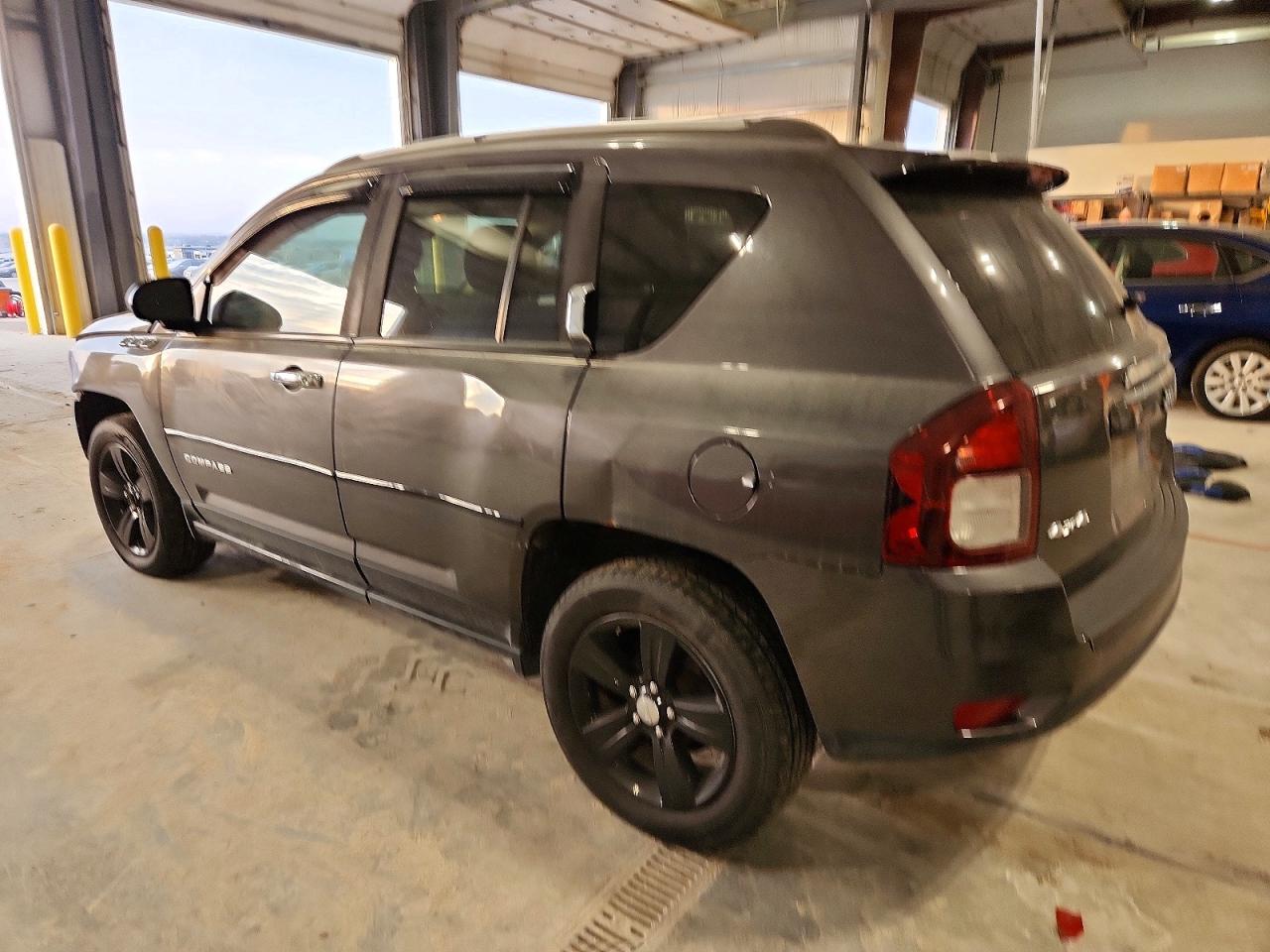 2017 JEEP COMPASS SPORT photo 2