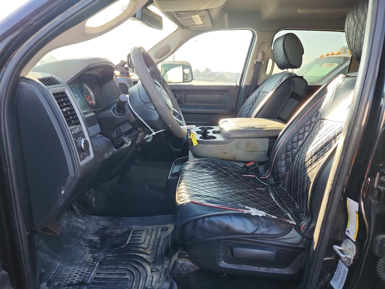 2017 RAM 2500 ST photo 7