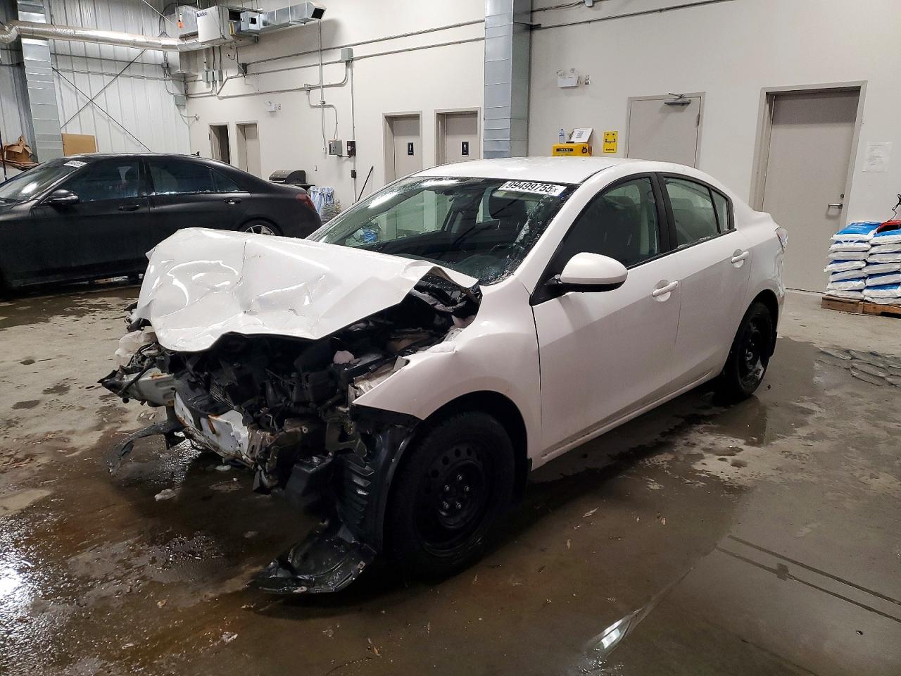 2013 MAZDA 3