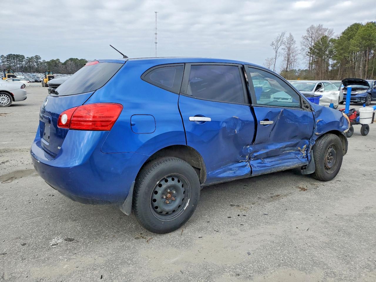 2010 NISSAN ROGUE S photo 3