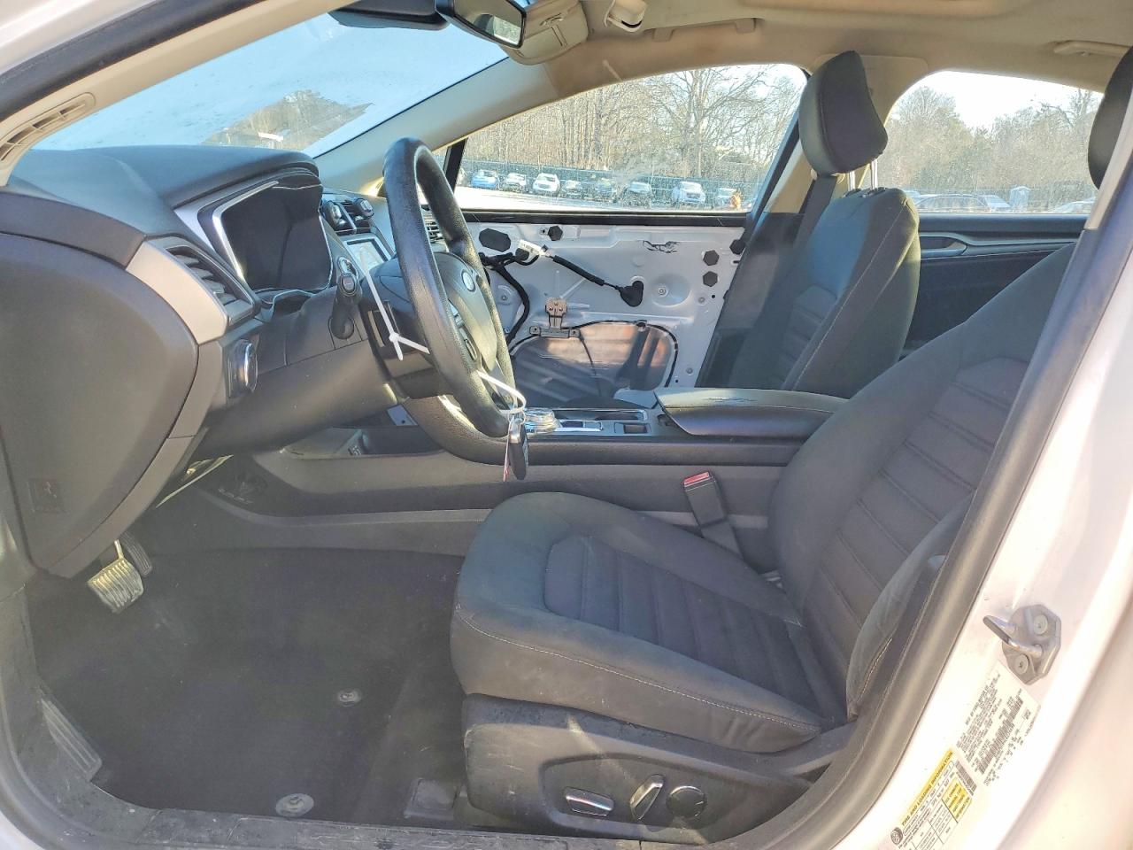 2020 FORD FUSION SE photo 7