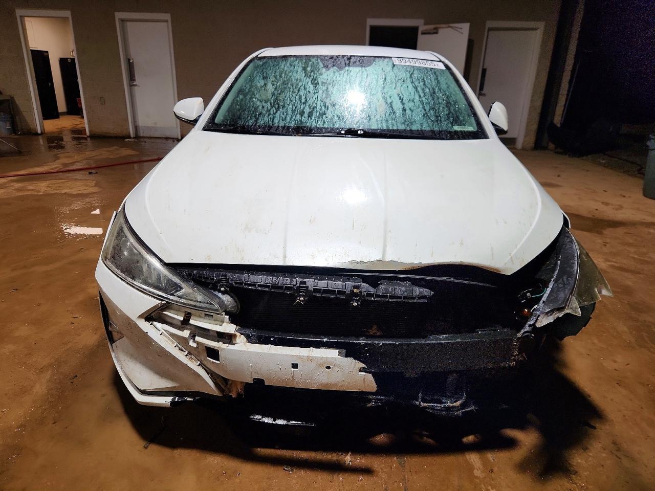 2020 HYUNDAI ELANTRA SEL photo 5