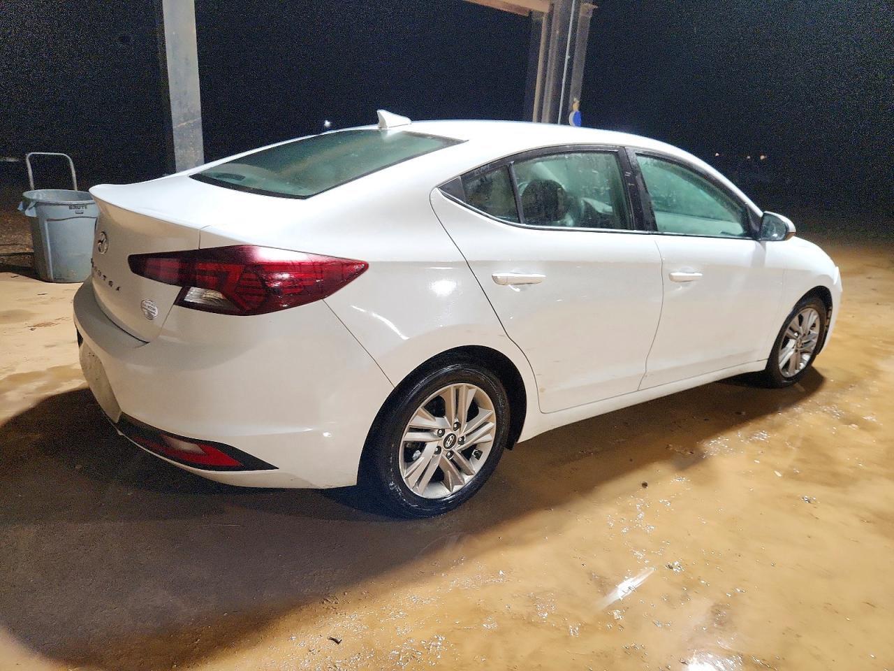 2020 HYUNDAI ELANTRA SEL photo 3