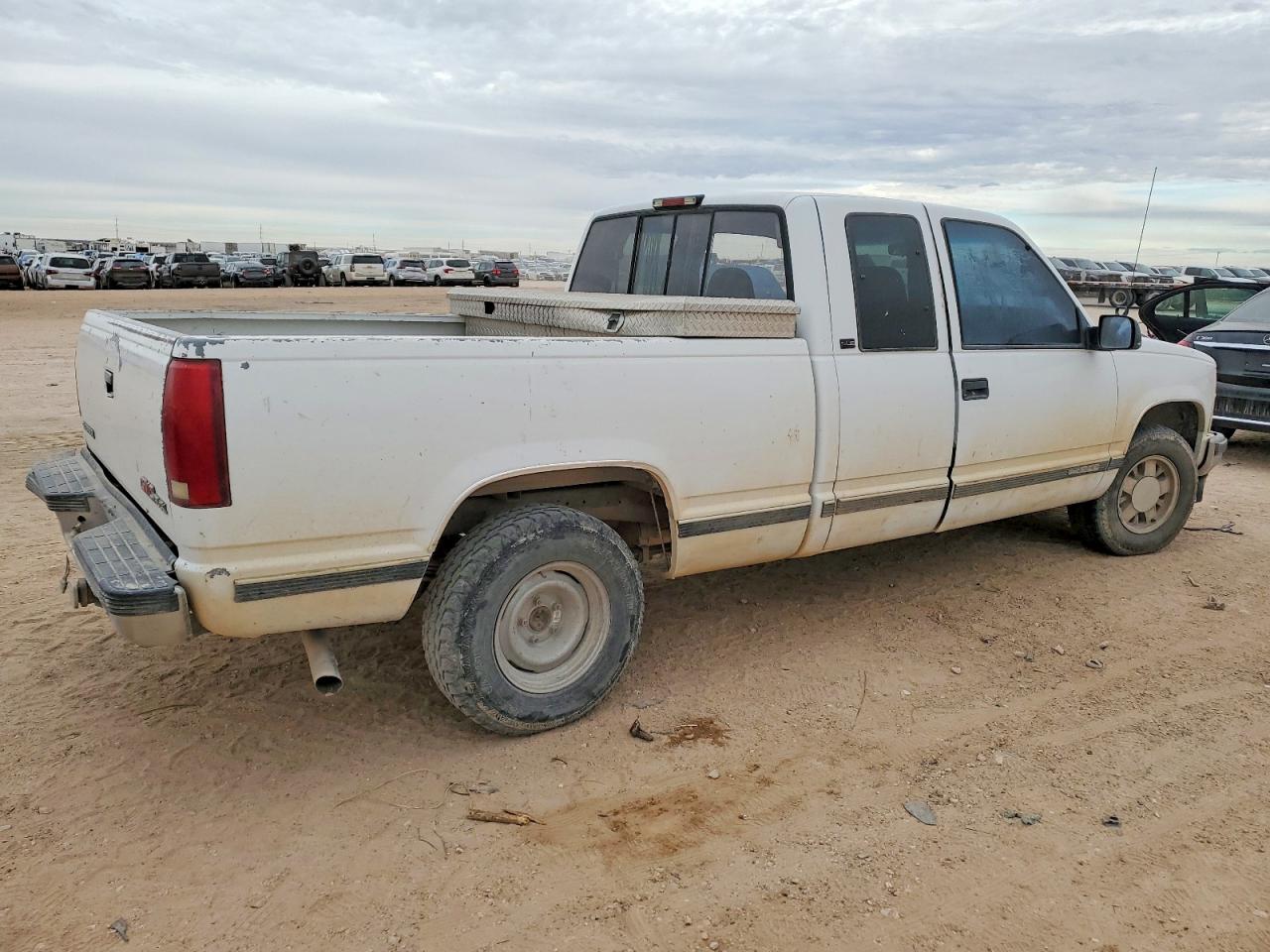 1997 GMC SIERRA C1500 photo 3