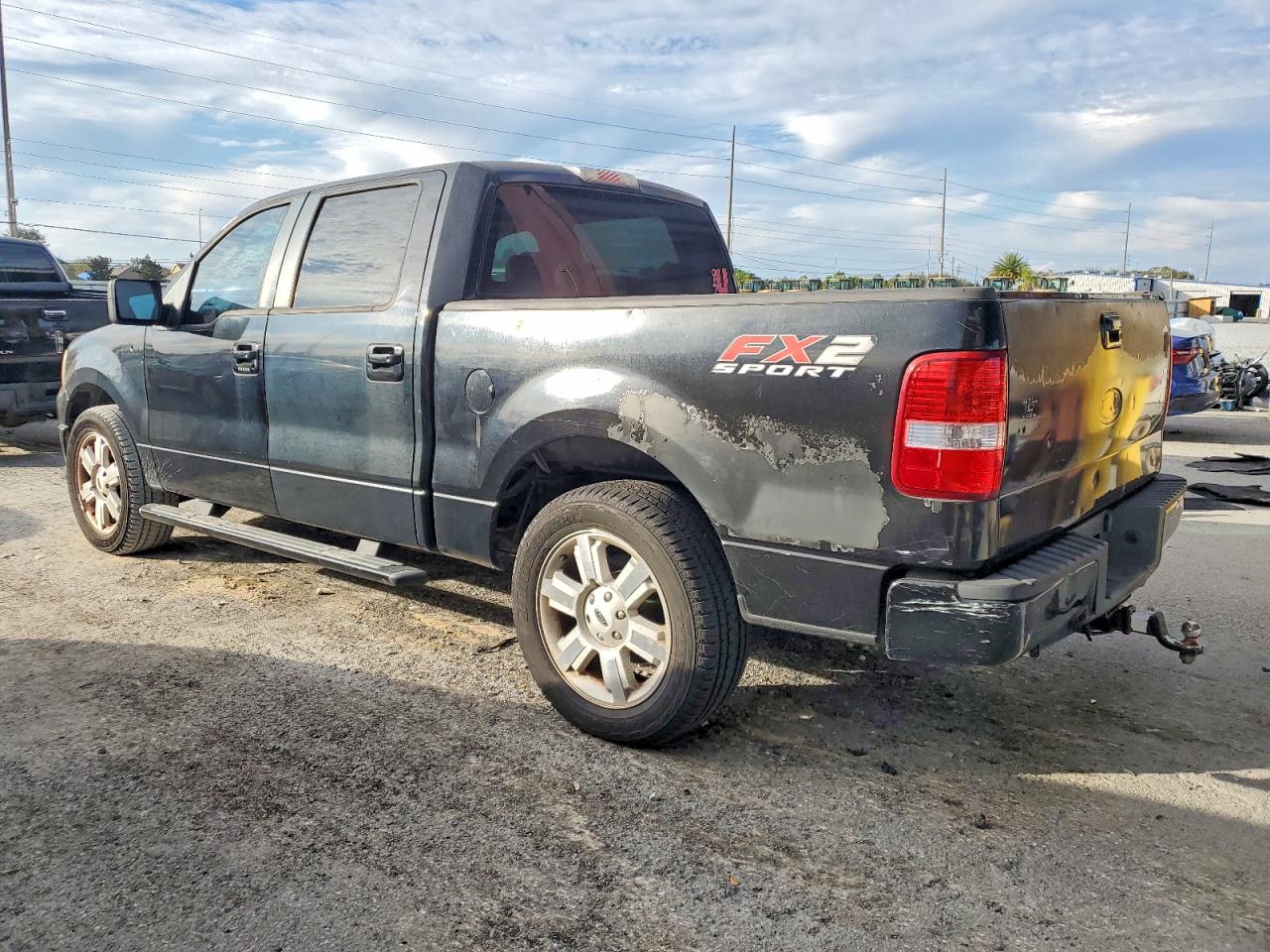 2007 FORD F150 SUPERCREW photo 2