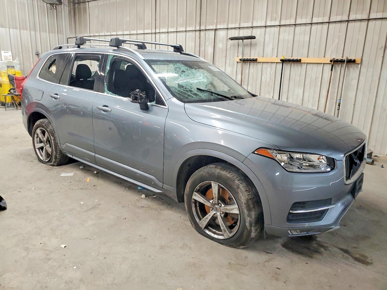 2016 VOLVO XC90 T5 photo 7