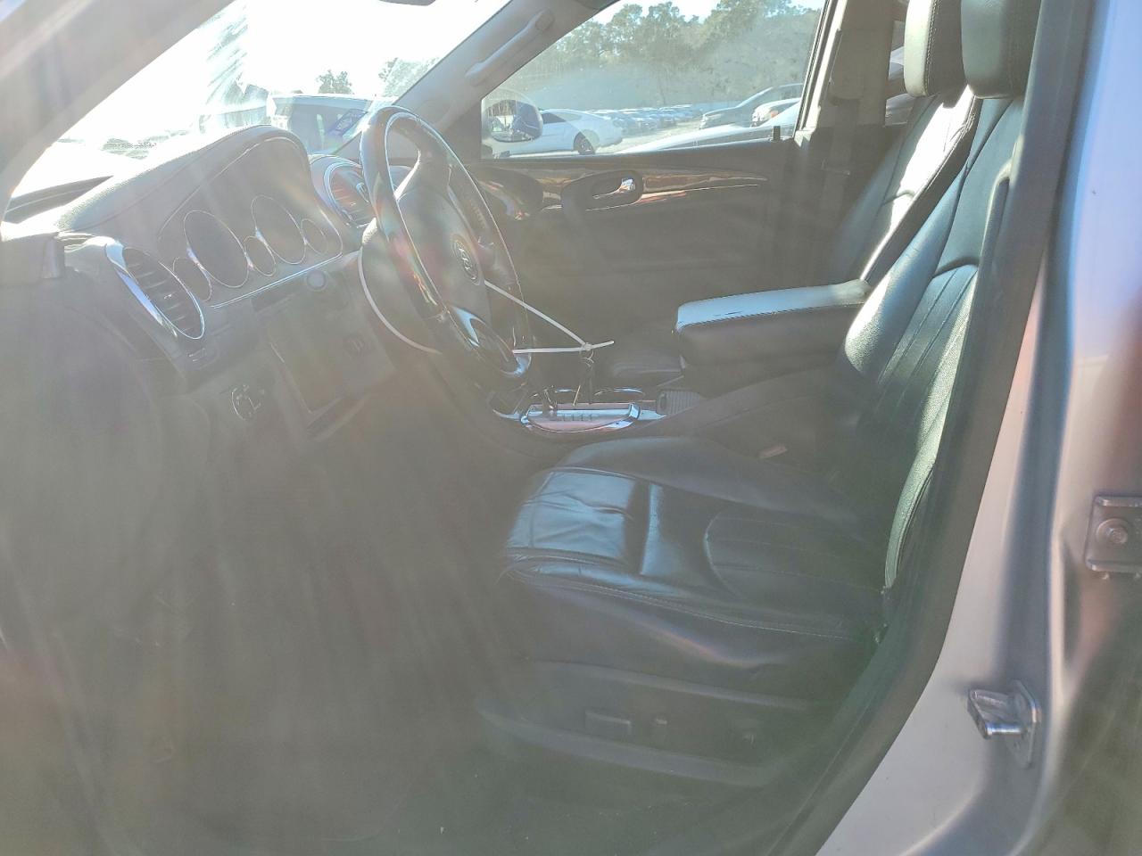 2015 BUICK ENCLAVE photo 7