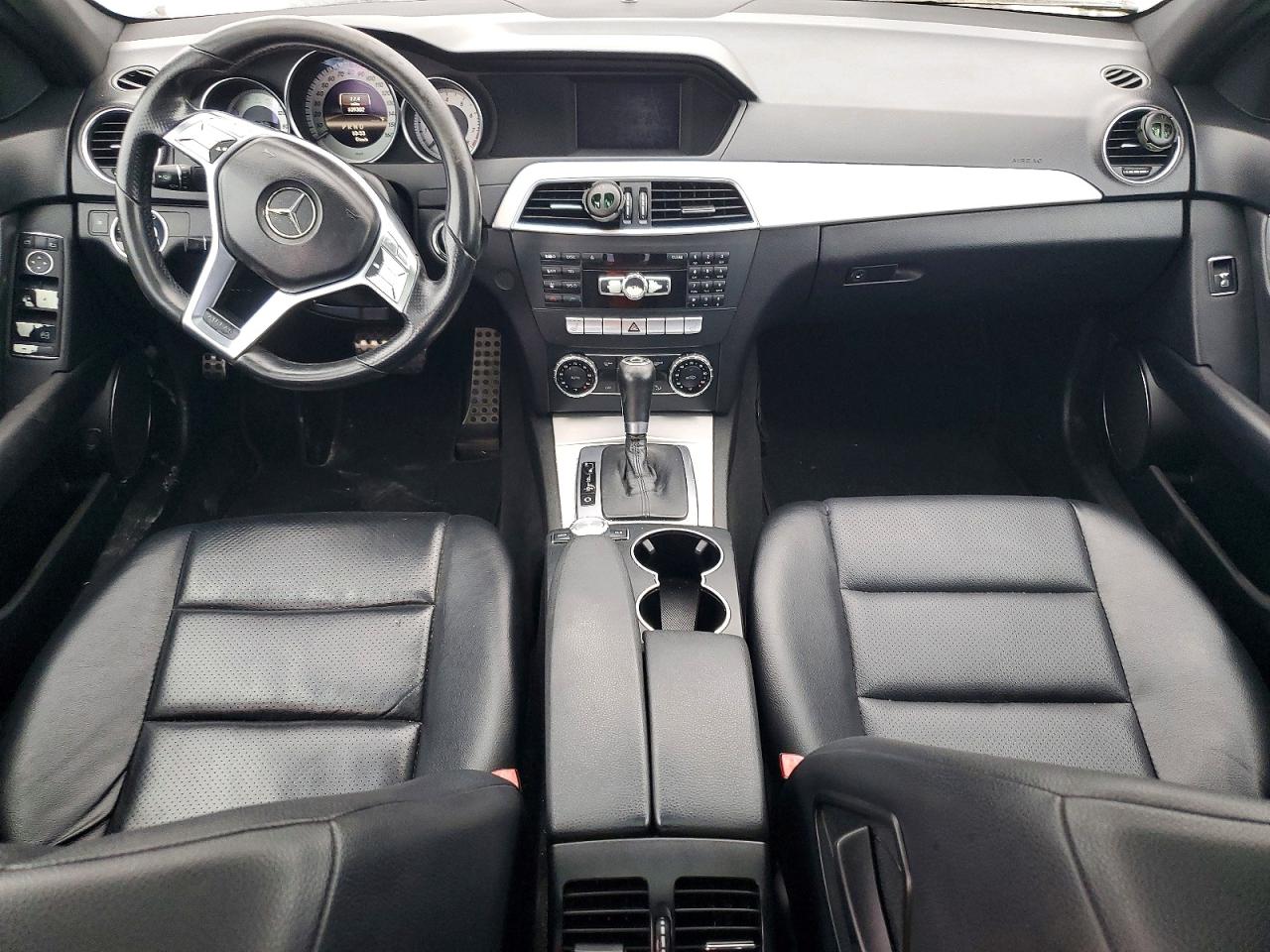 2013 MERCEDES-BENZ C 250 photo 8