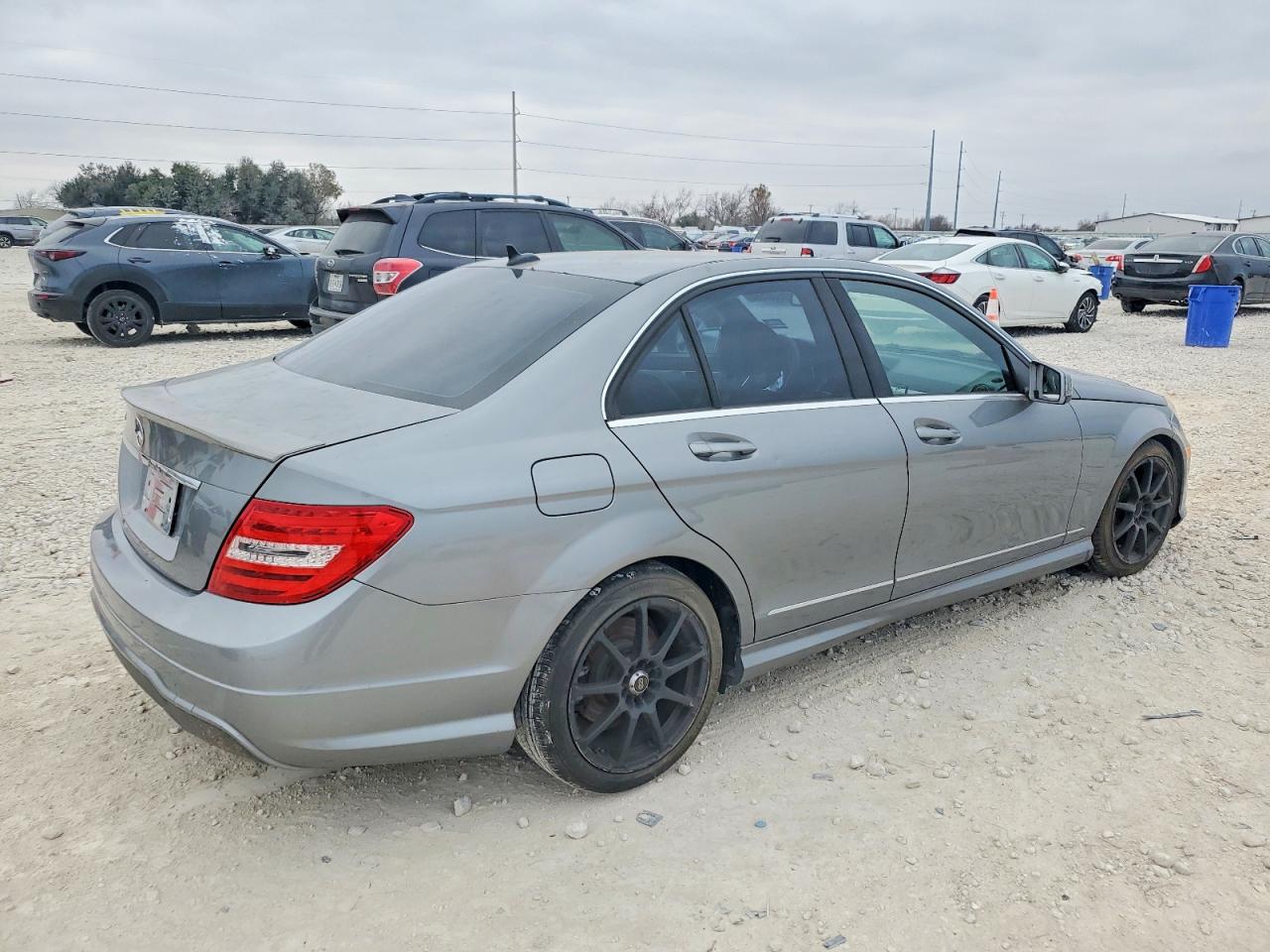 2013 MERCEDES-BENZ C 250 photo 3