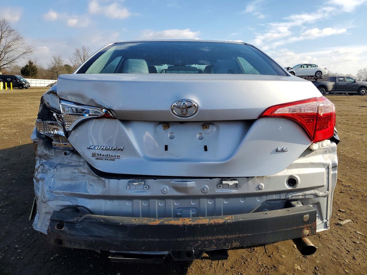 2017 TOYOTA COROLLA L photo 6