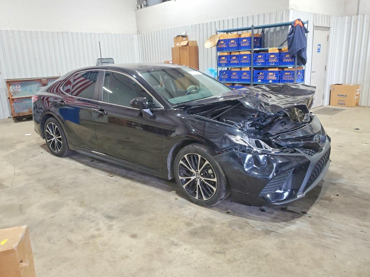 2020 TOYOTA CAMRY SE photo 4