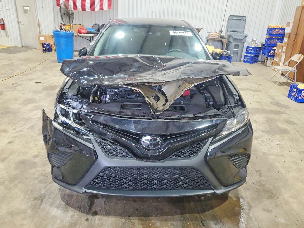 2020 TOYOTA CAMRY SE photo 5