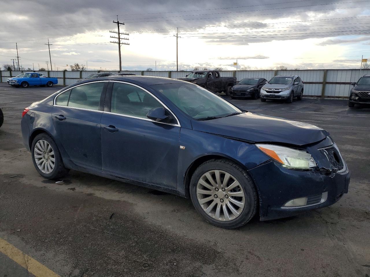 2011 BUICK REGAL CXL photo 4