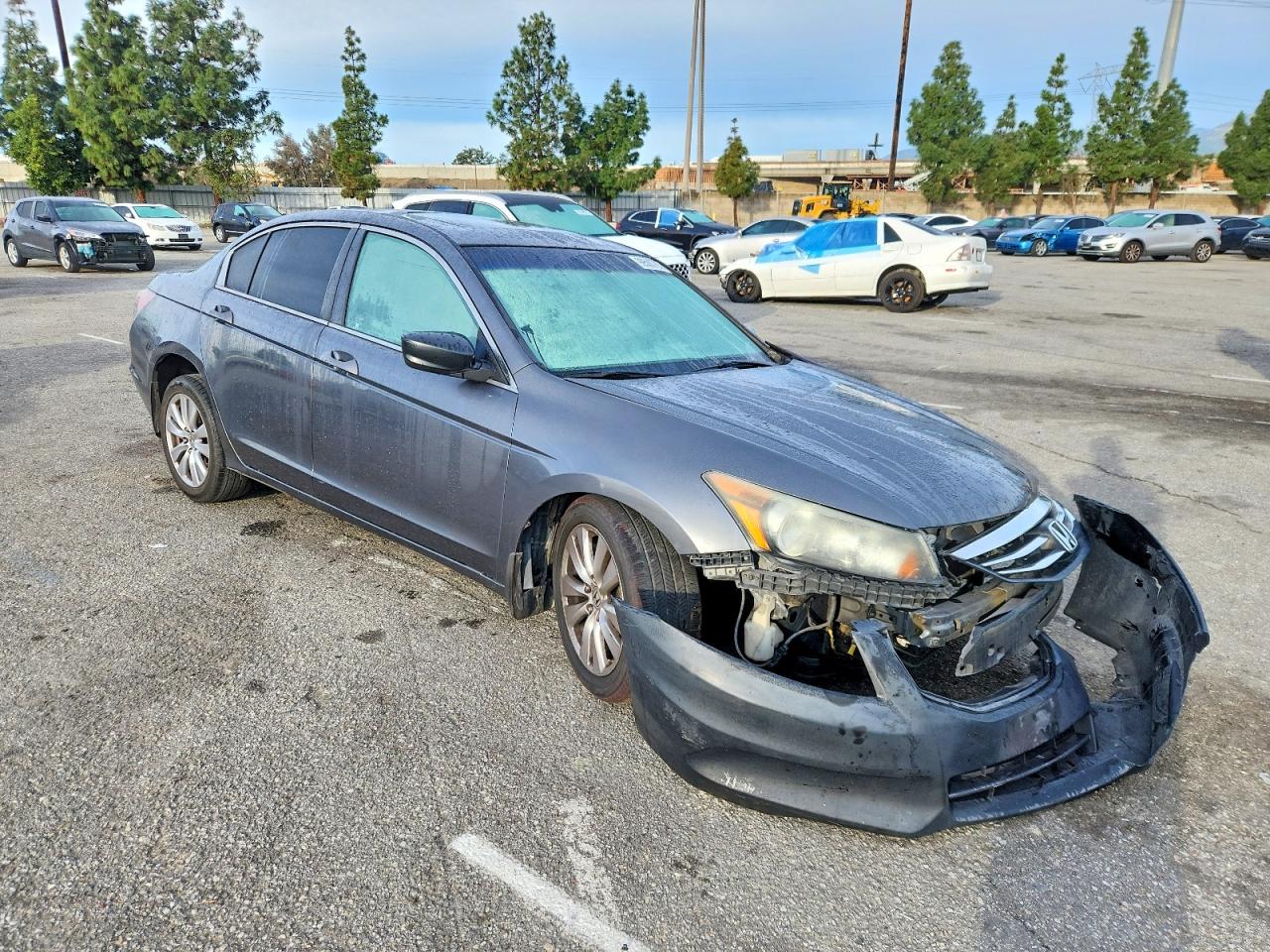 2012 HONDA ACCORD EX photo 4