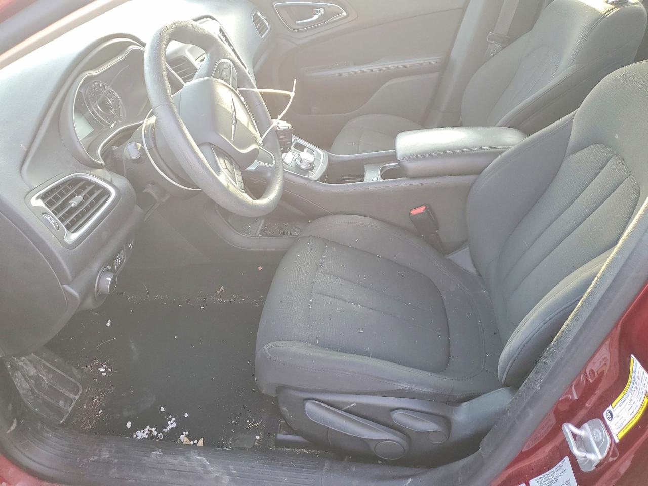 2015 CHRYSLER 200 LIMITED photo 7