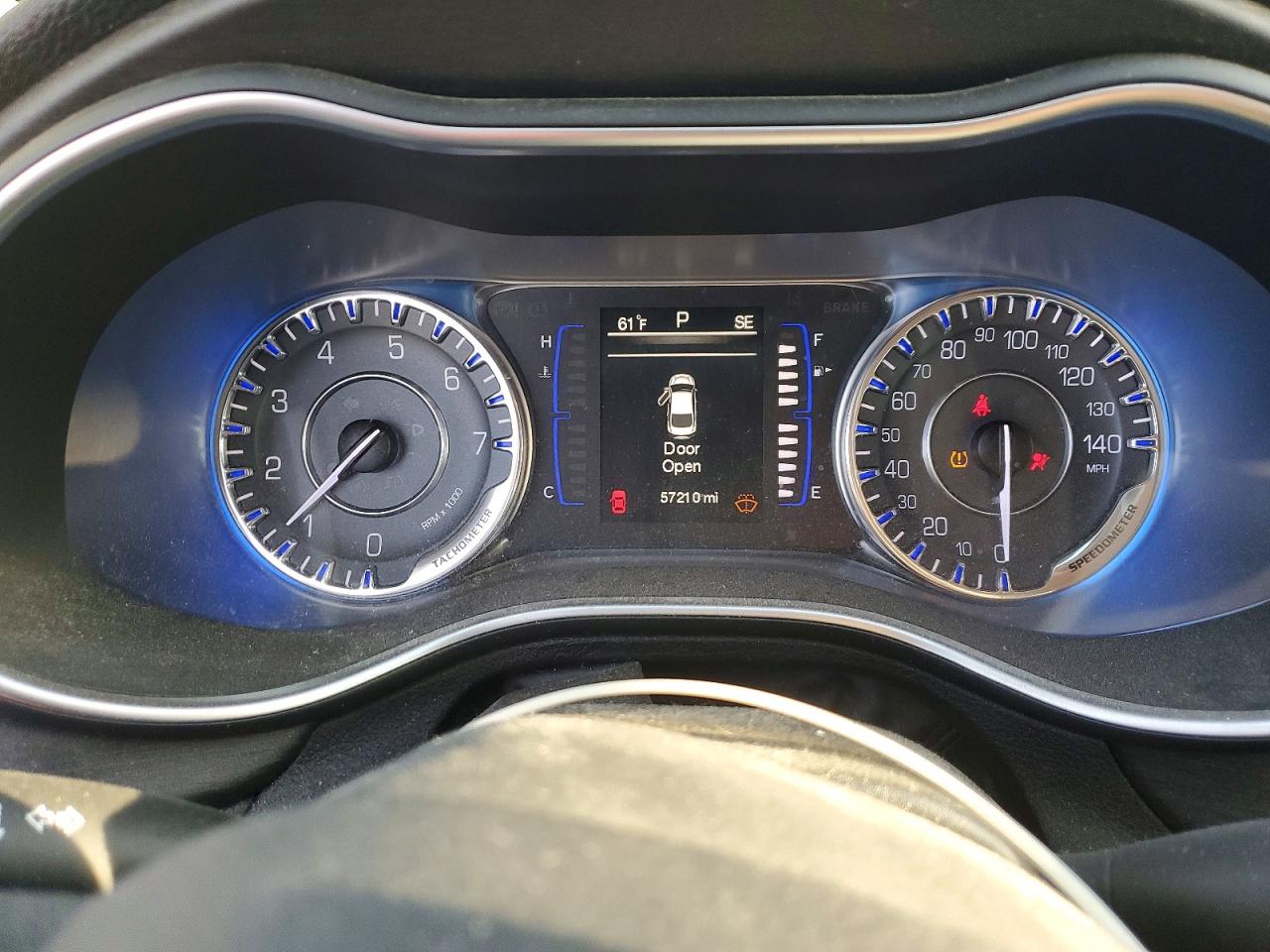 2015 CHRYSLER 200 LIMITED photo 9