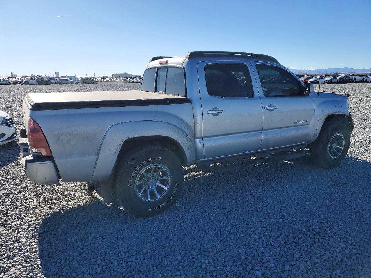 2005 TOYOTA TACOMA DOUBLE CAB photo 3
