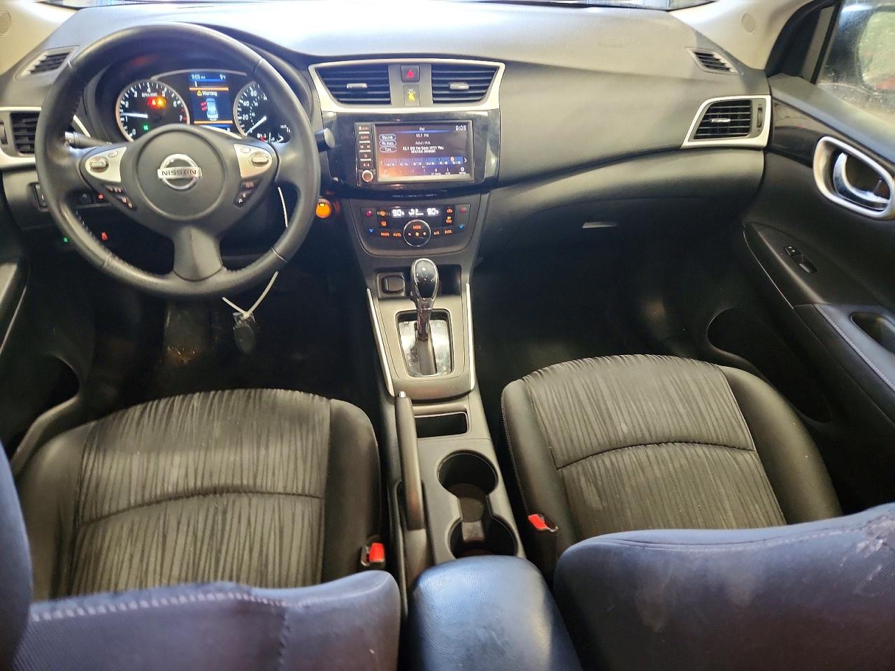 2019 NISSAN SENTRA SV photo 8