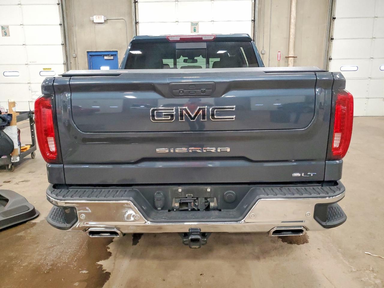 2019 GMC SIERRA K1500 SLT photo 6