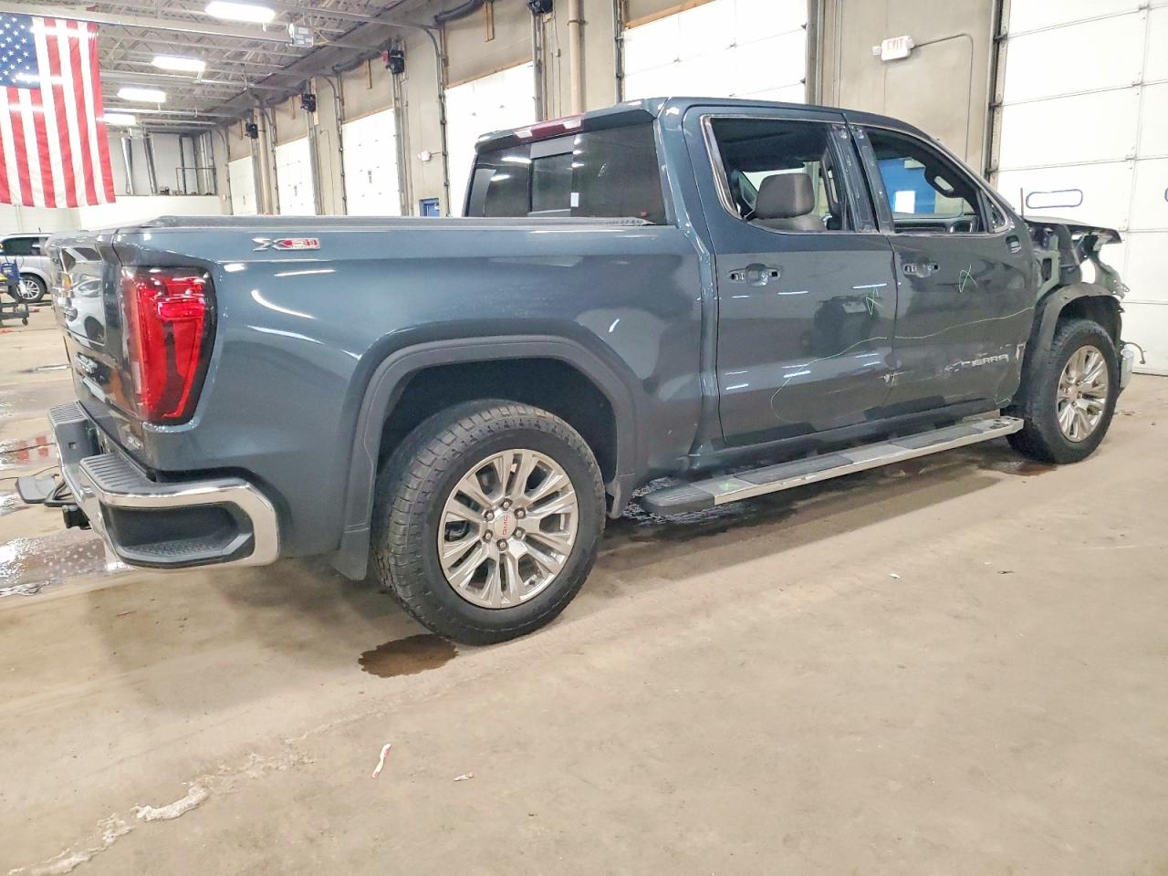 2019 GMC SIERRA K1500 SLT photo 3