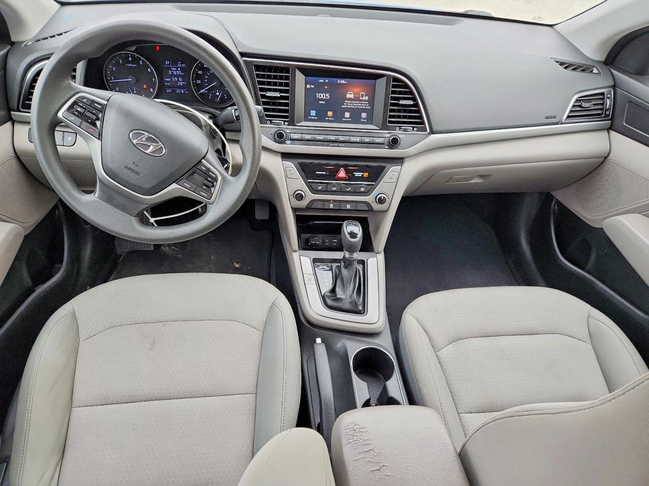 2017 HYUNDAI ELANTRA SE photo 8