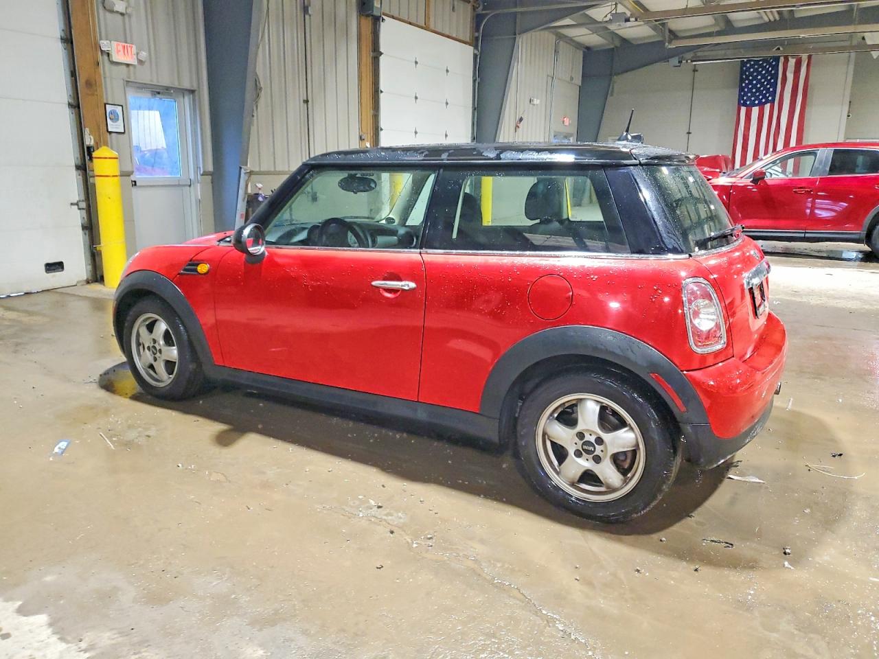2011 MINI COOPER photo 2