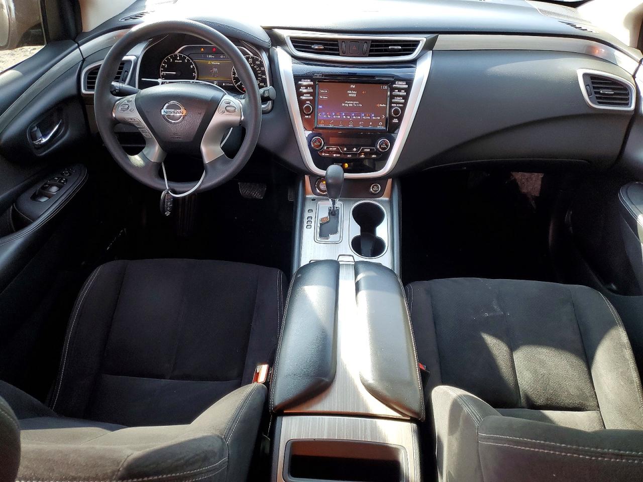 2017 NISSAN MURANO S photo 8