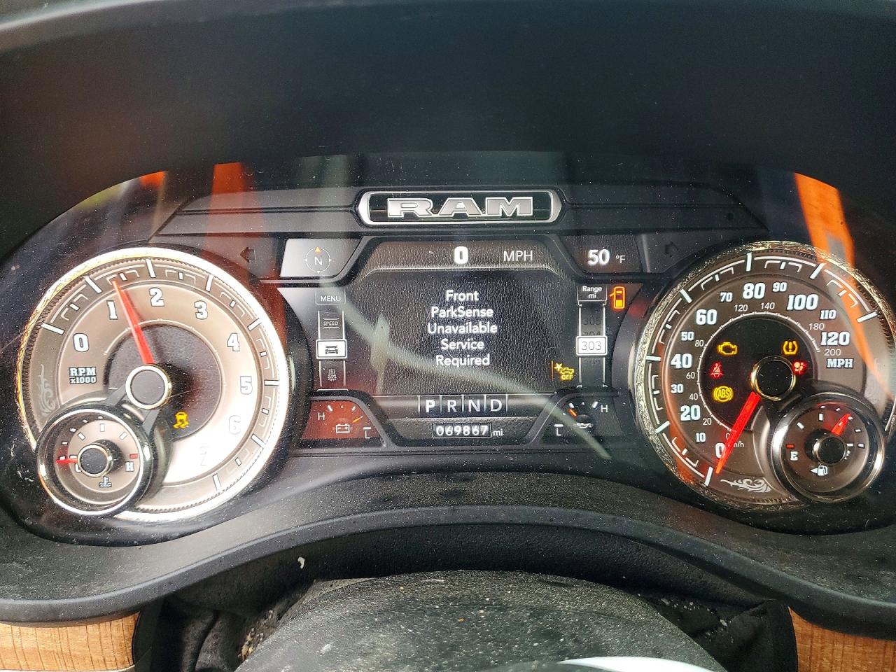 2021 RAM 1500 LONGHORN photo 9