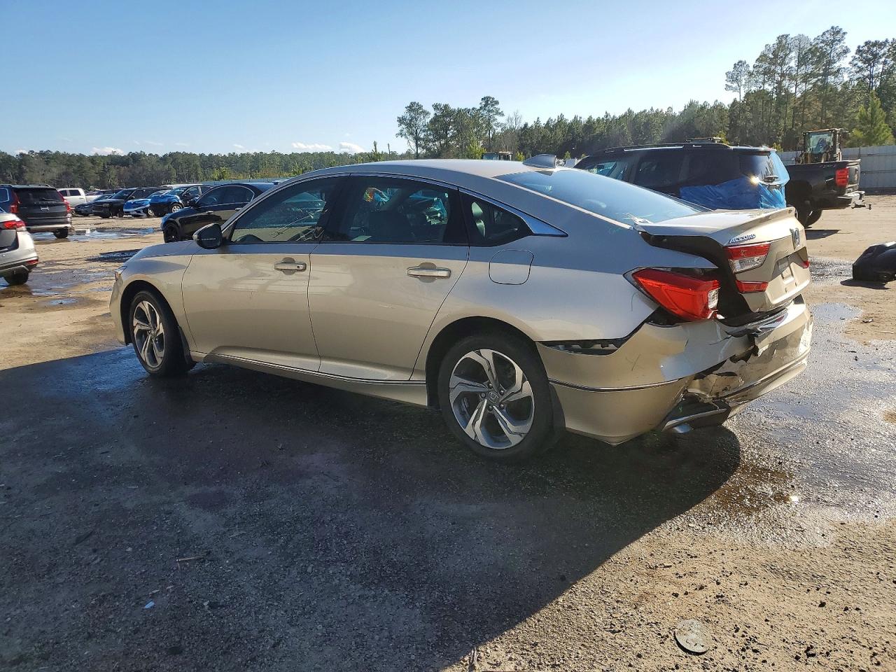 2018 HONDA ACCORD EXL photo 2