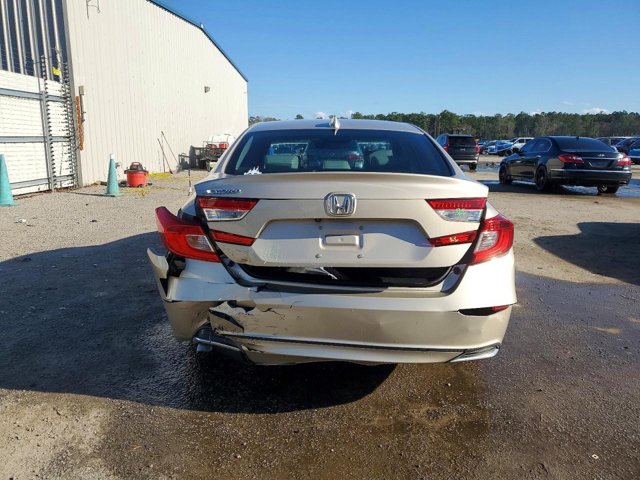 2018 HONDA ACCORD EXL photo 6