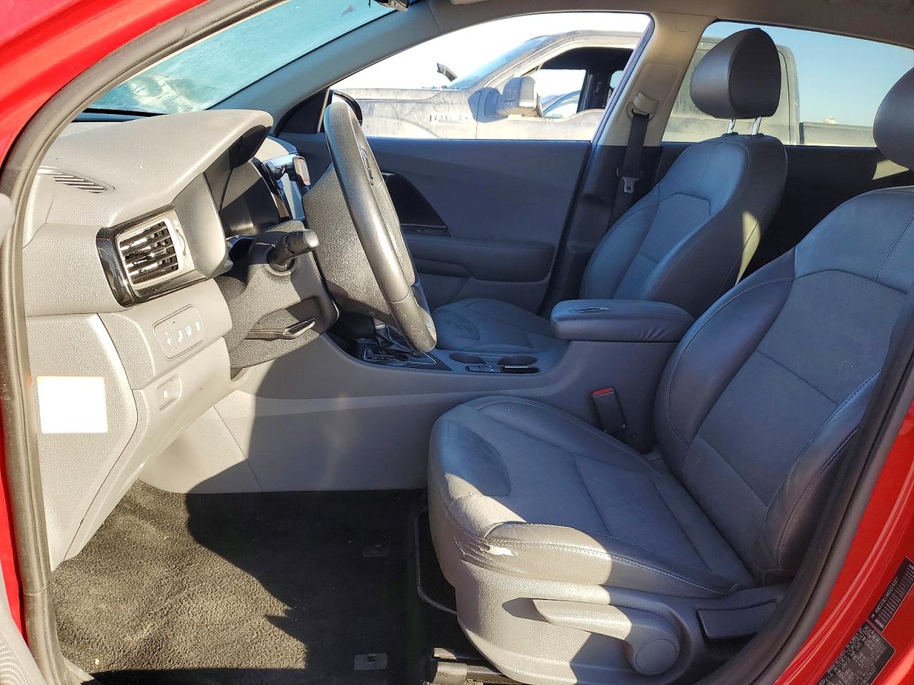 2019 KIA NIRO EX photo 7