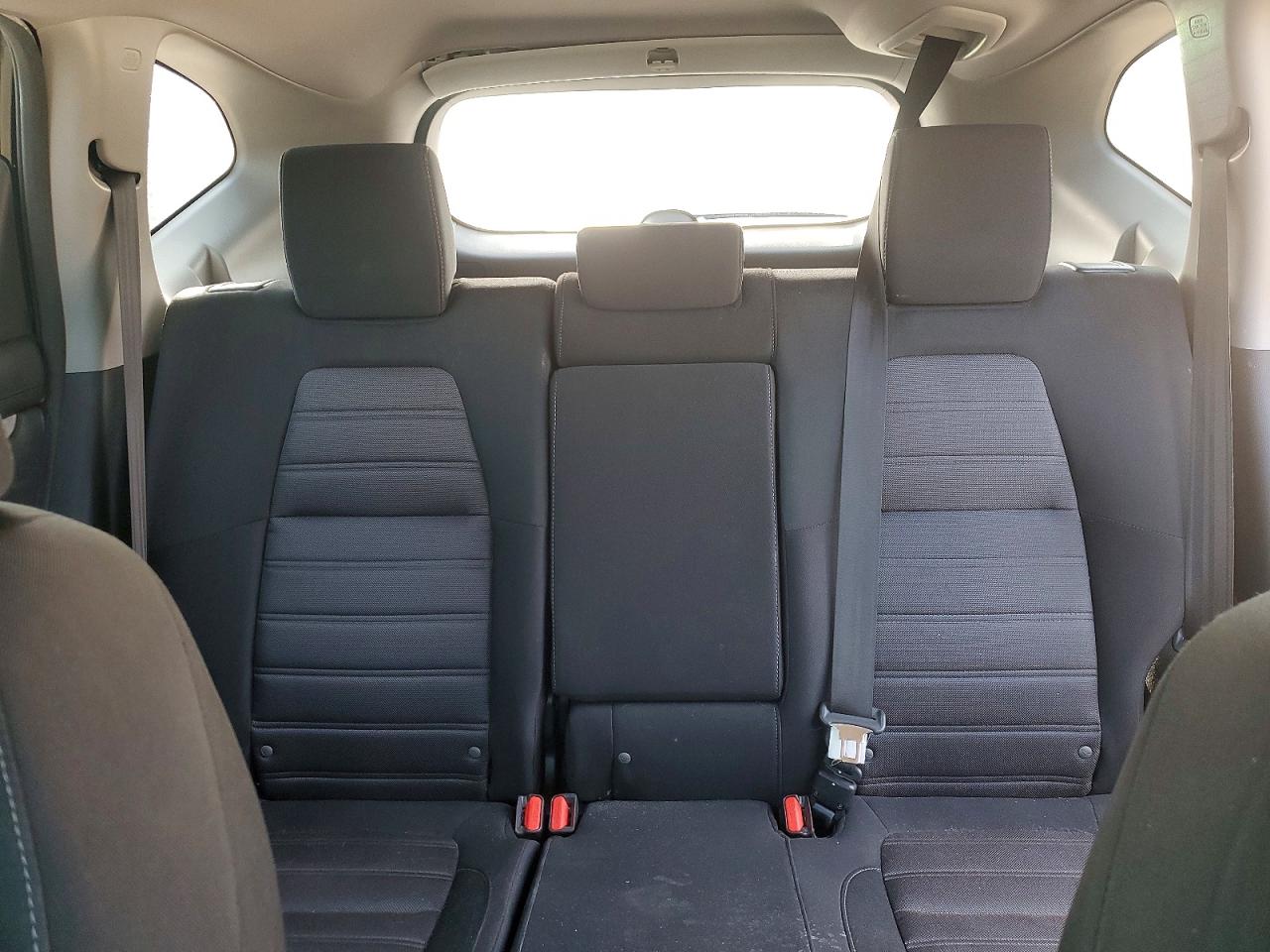 2017 HONDA CR-V LX photo 10