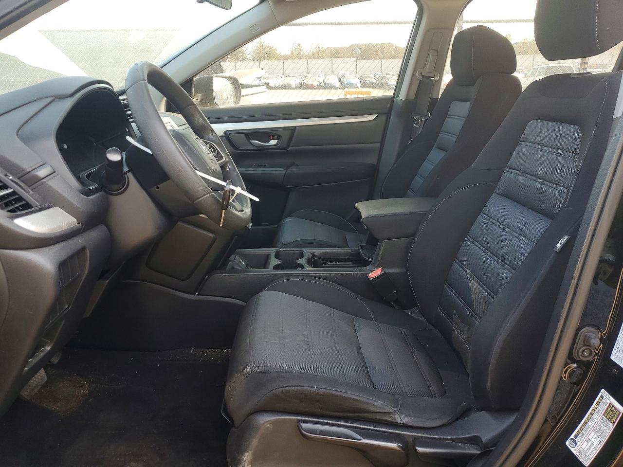2017 HONDA CR-V LX photo 7