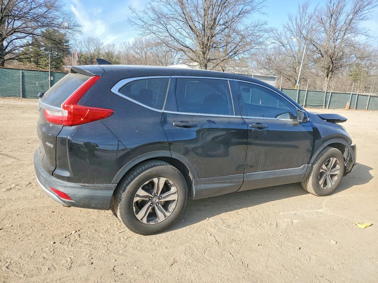 2017 HONDA CR-V LX photo 3