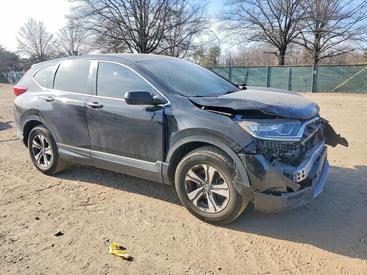 2017 HONDA CR-V LX photo 4