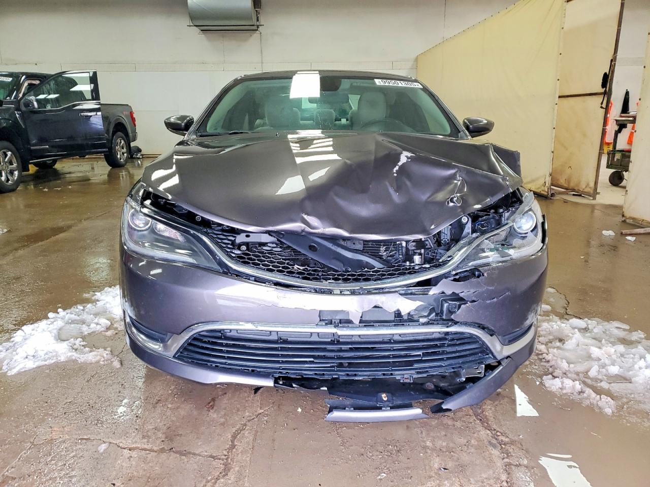 2015 CHRYSLER 200 LIMITED photo 5