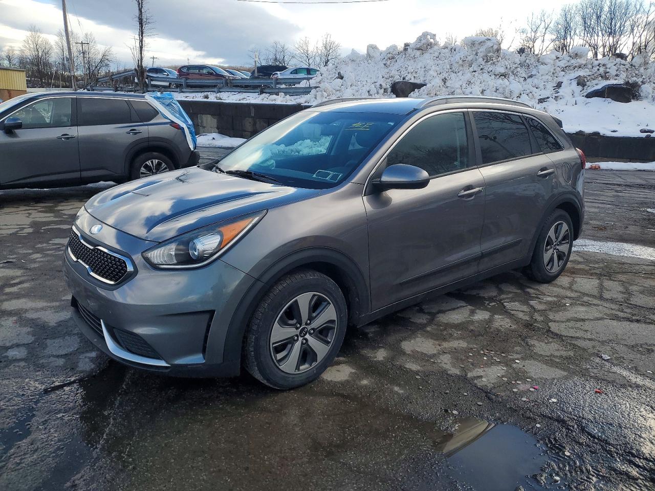 2017 KIA NIRO