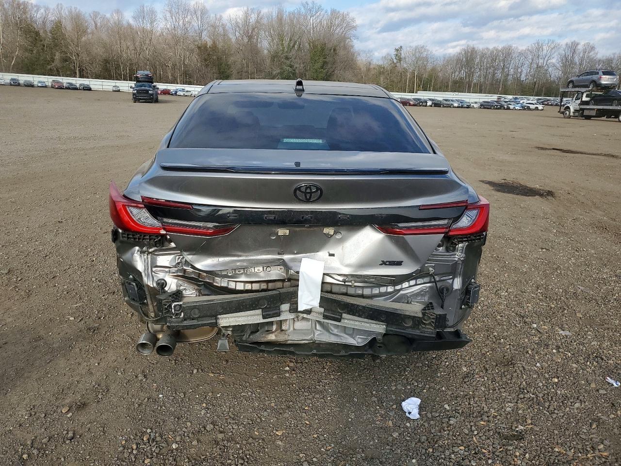 2025 TOYOTA CAMRY XSE photo 6