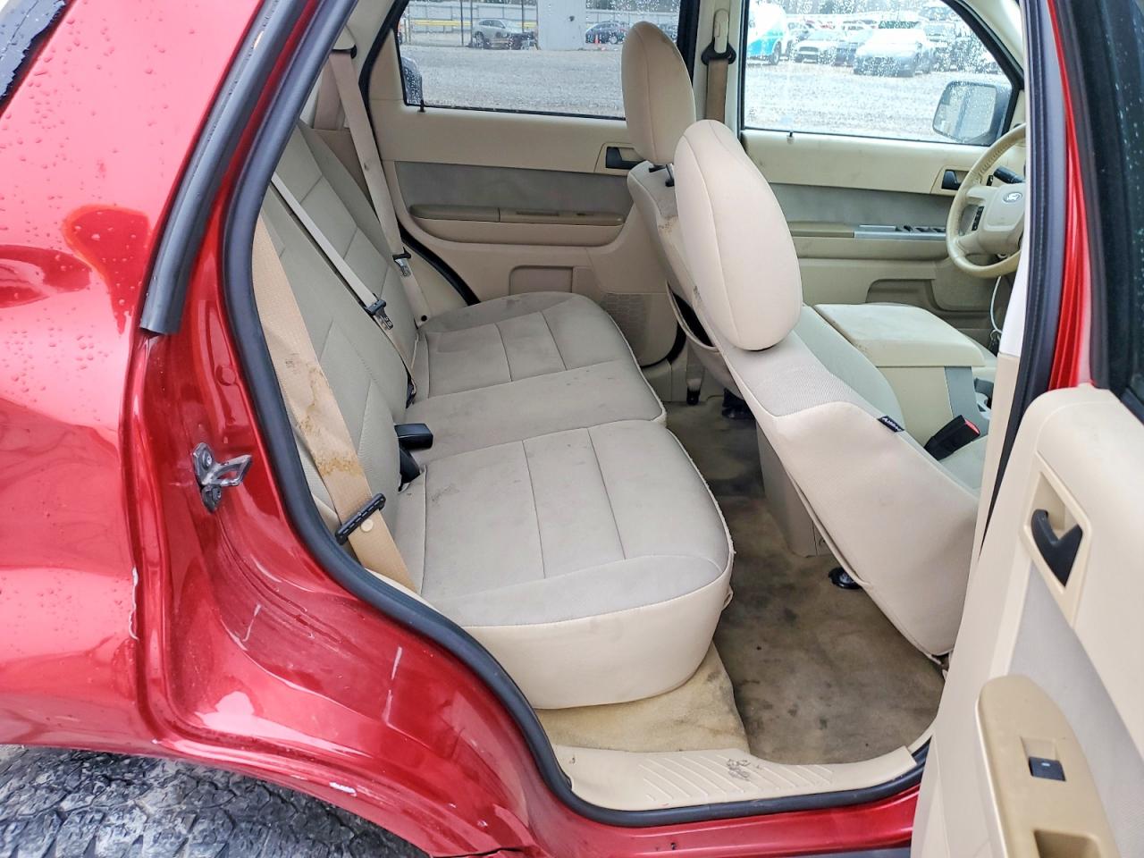 2012 FORD ESCAPE XLT photo 21