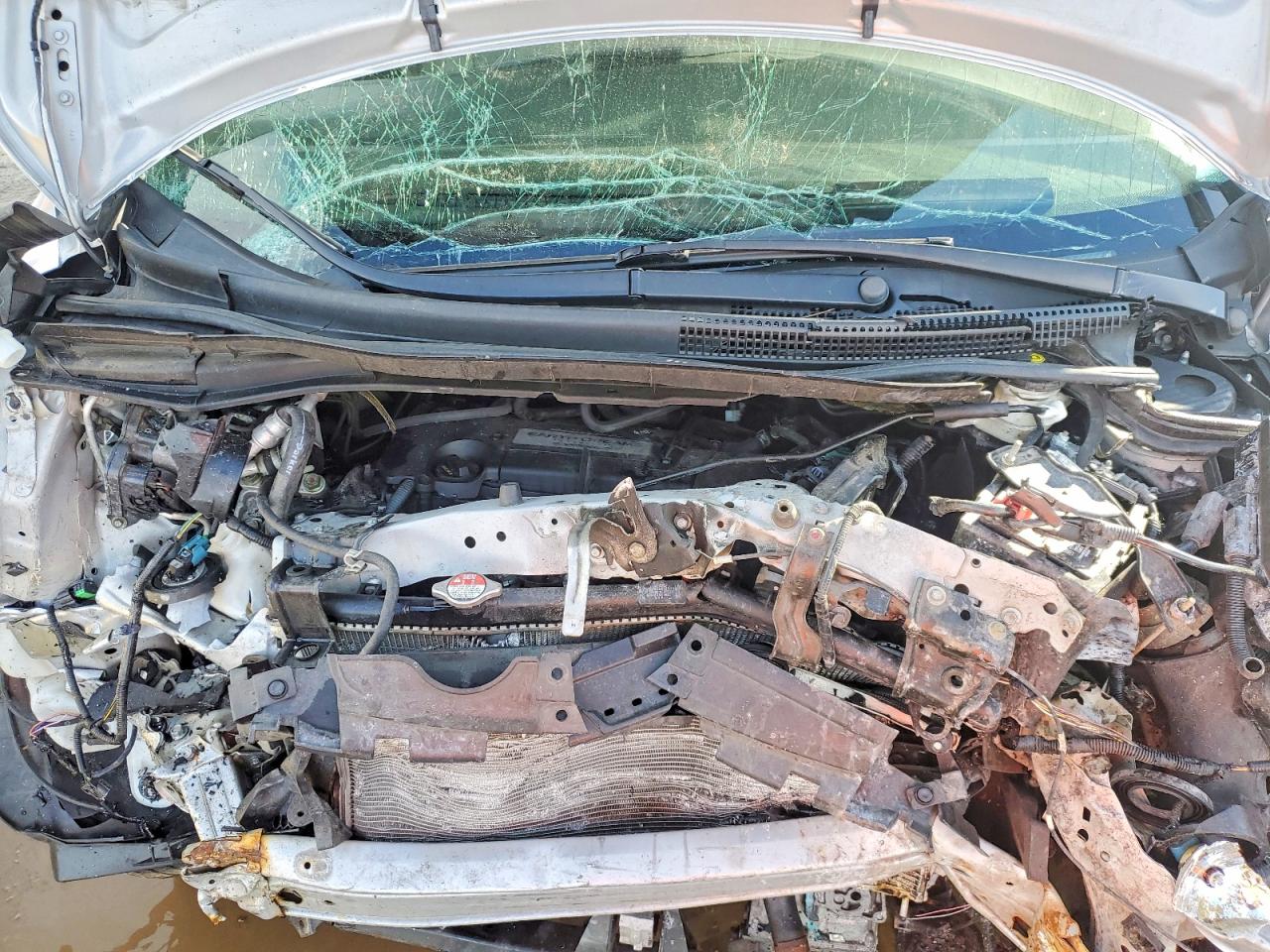 2015 HONDA CR-V LX photo 12