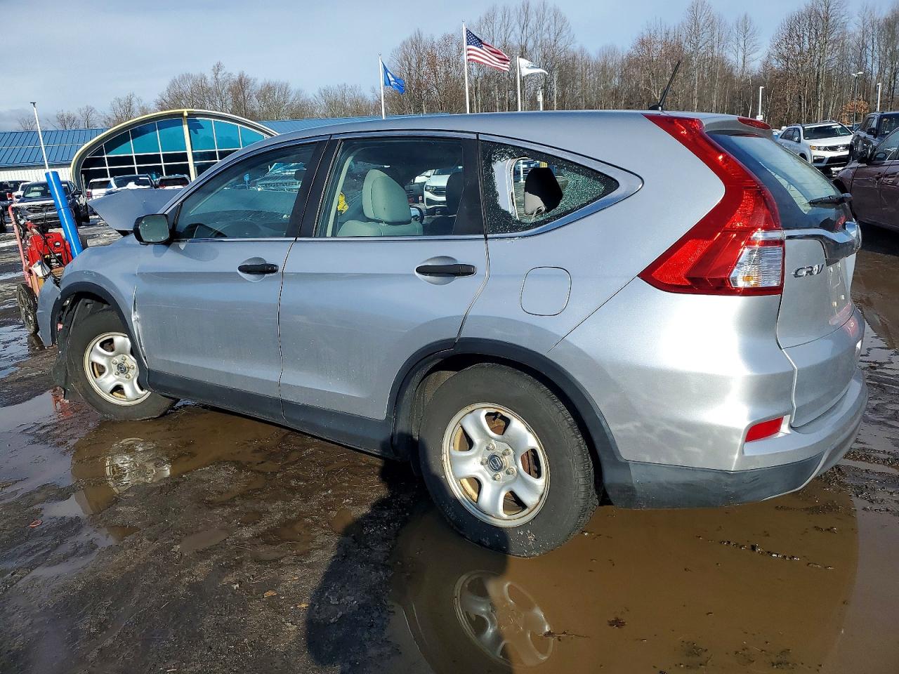 2015 HONDA CR-V LX photo 2