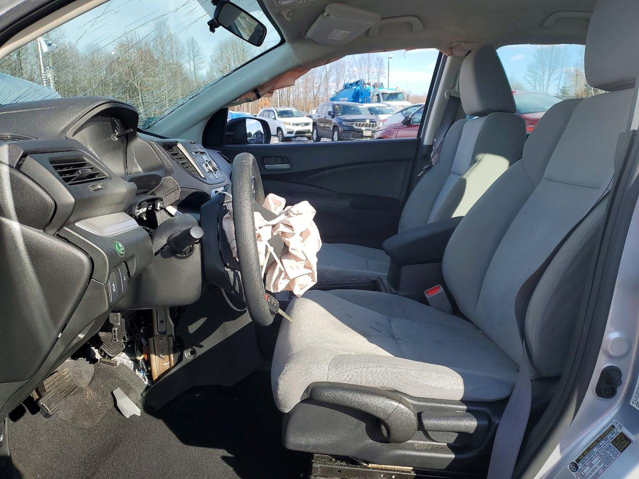 2015 HONDA CR-V LX photo 7