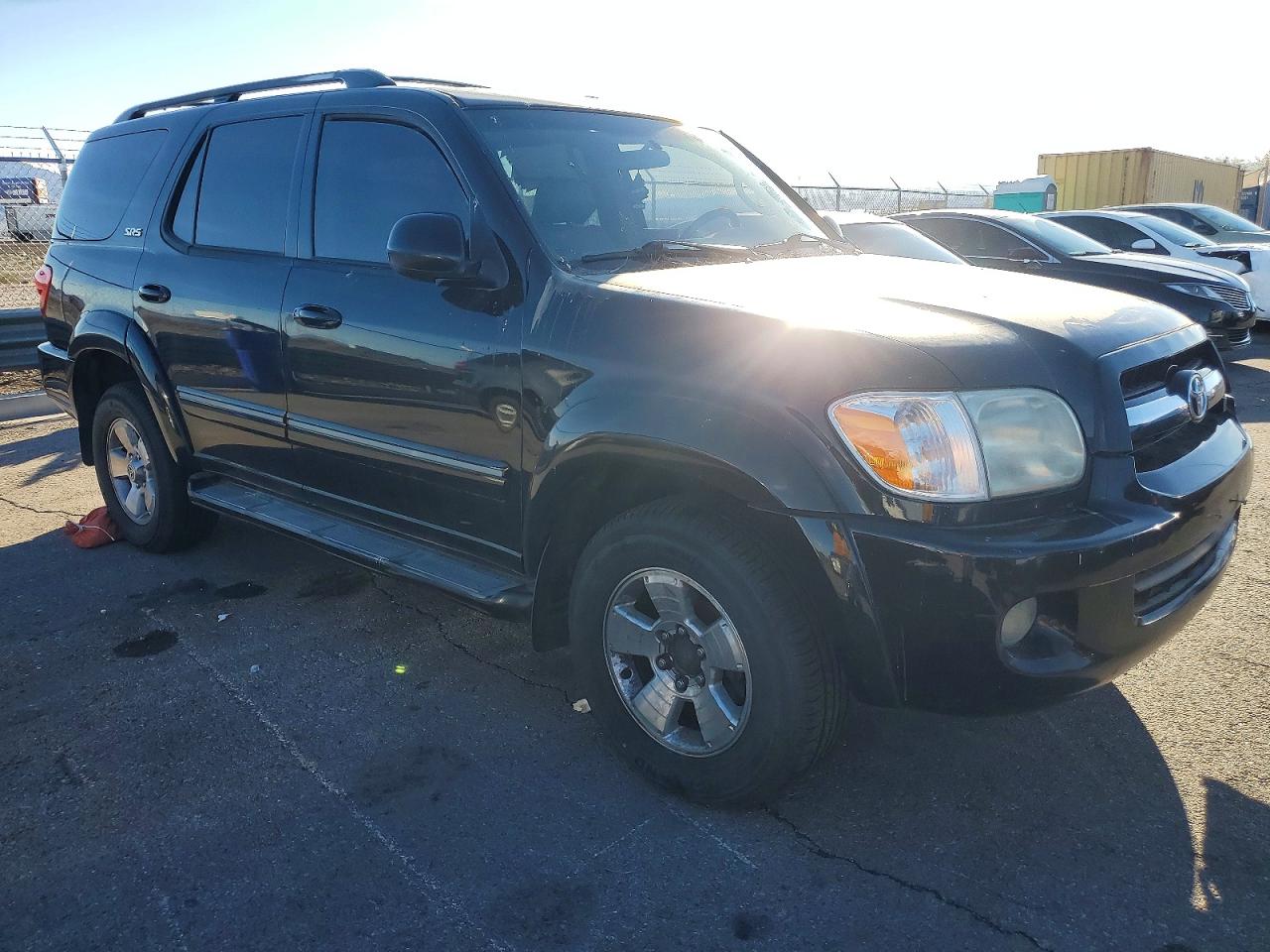 2005 TOYOTA SEQUOIA SR5 photo 7