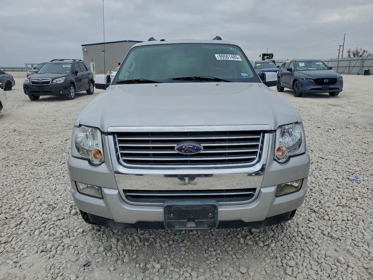 2010 FORD EXPLORER LIMITED photo 5