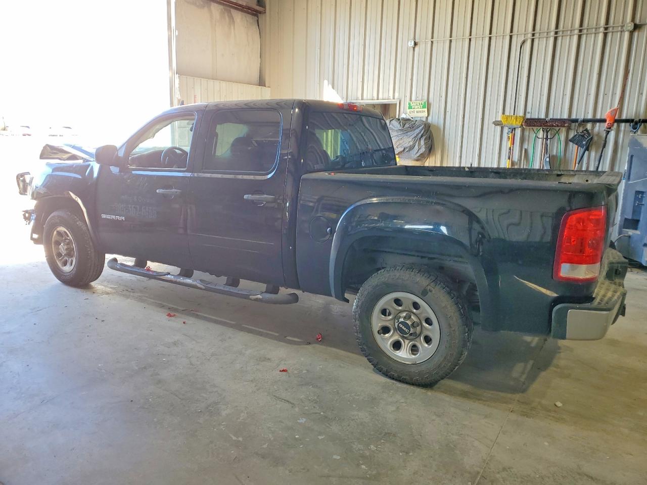 2012 GMC SIERRA C1500 SL photo 2