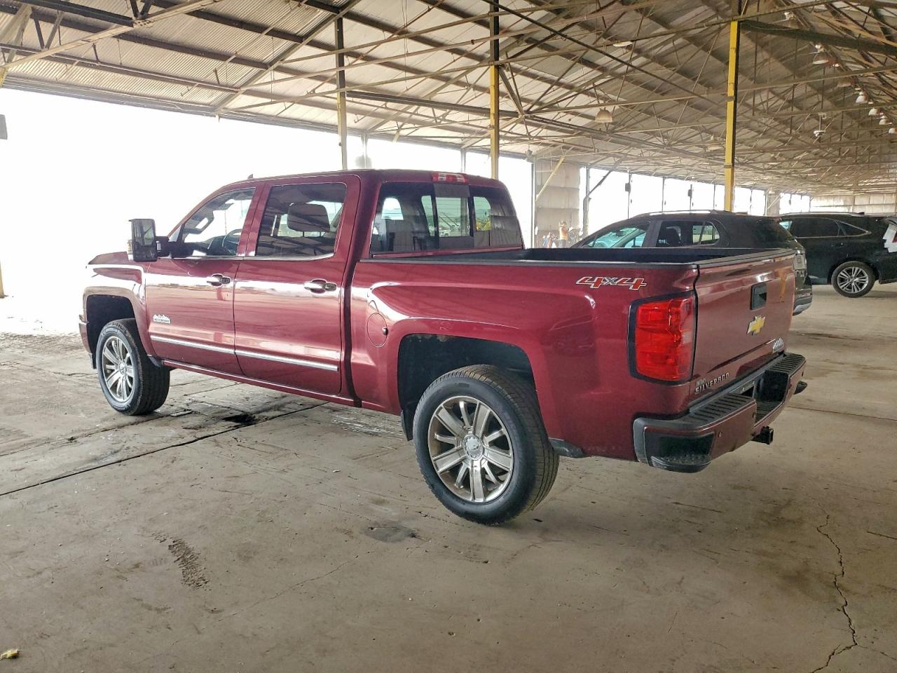 2015 CHEVROLET SILVERADO K1500 HIGH COUNTRY photo 2