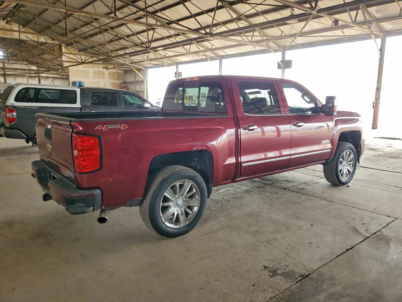 2015 CHEVROLET SILVERADO K1500 HIGH COUNTRY photo 3